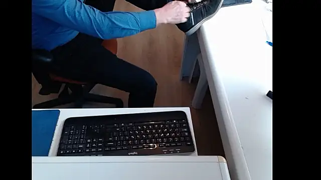 dutchpornking's cam snapshot