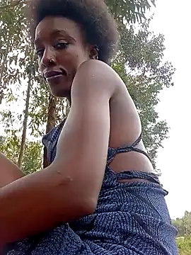 Petite_Ula's cam snapshot