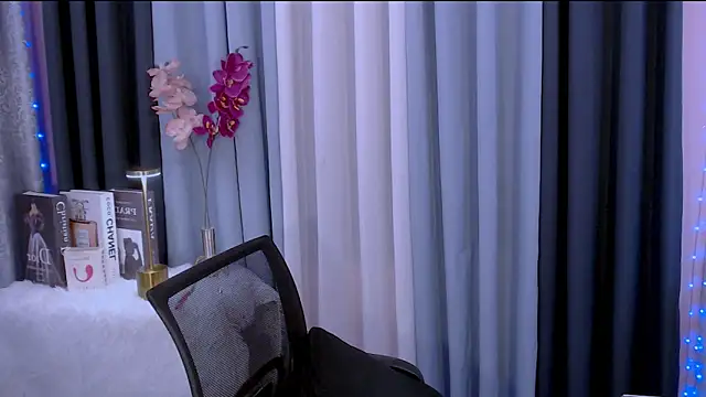 Coka_bella live sex cam