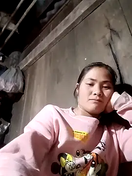 Lyssa-a live sex cam