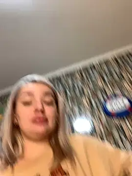 Sextazy live sex cam