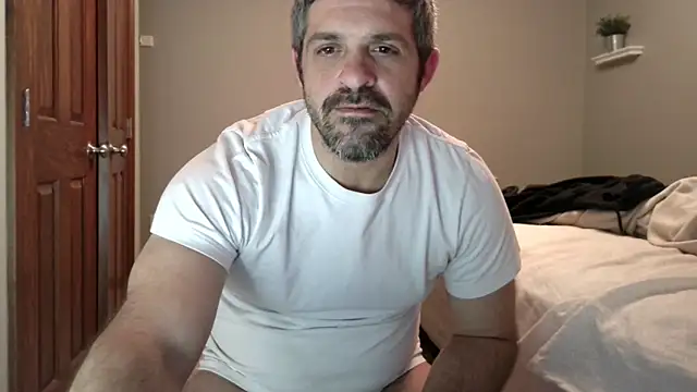 Troyt87 live sex cam