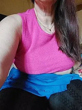 Love_Tina4ever's cam snapshot