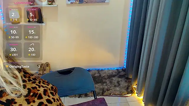 Sexyshamara live sex cam