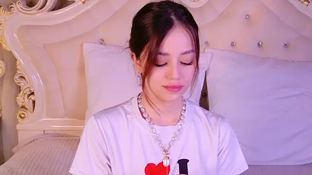 STELLA_RICH's cam snapshot