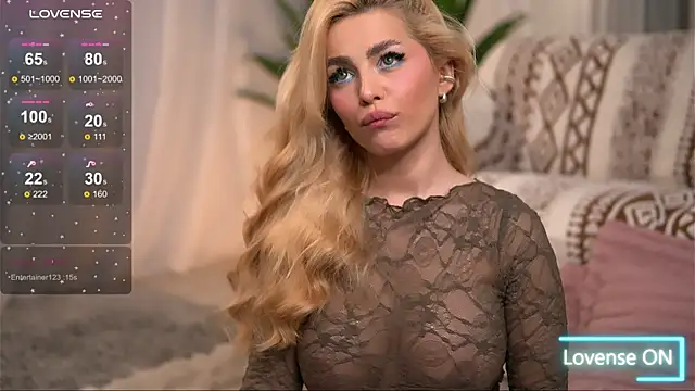 WhitneyAndrews's cam snapshot