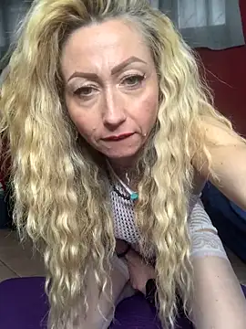 harleyejoker1 live sex cam