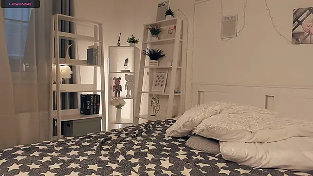 ZaraBluitt live sex cam