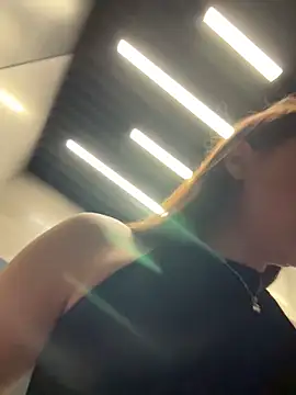 KristiRich live sex cam