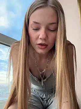 MilaMoone's cam snapshot