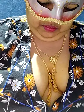 tamilthanushri's cam snapshot