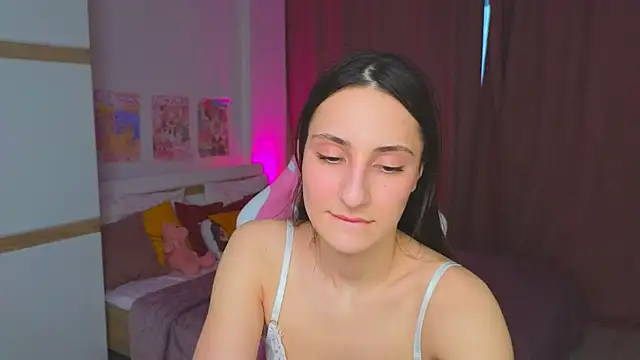 Extra_charm's cam snapshot