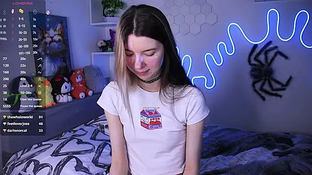 Emmie_shy live sex cam