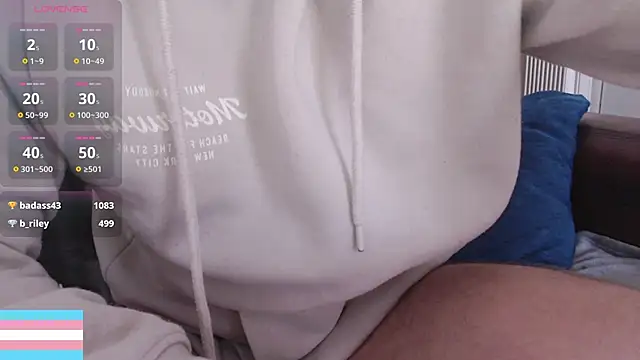 VictorTransMan live sex cam