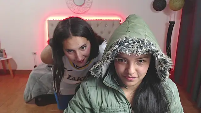 sharon_and_sharit live sex cam