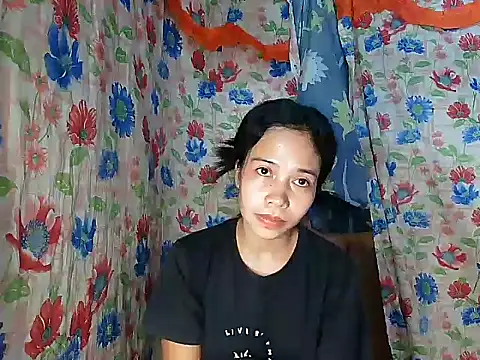 PinaySkinnyGirl's cam snapshot