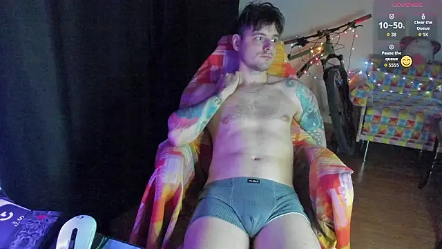 Joel-Pataki live sex cam