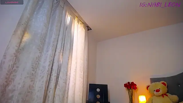 TOMBOYSEXX live sex cam