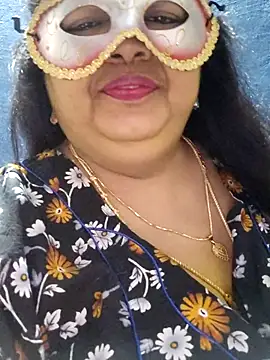 tamilthanushri's cam snapshot