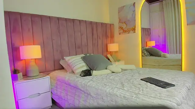 Valentino_moretti live sex cam