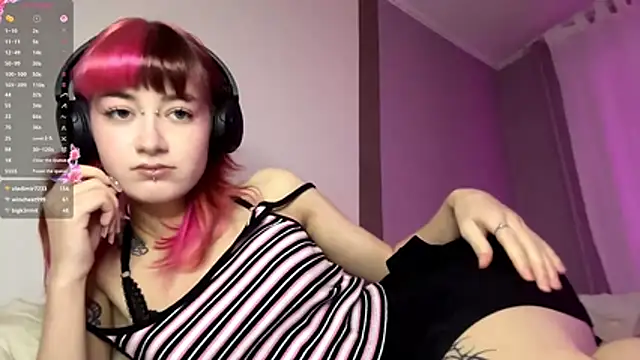 Dina_Cams's cam snapshot