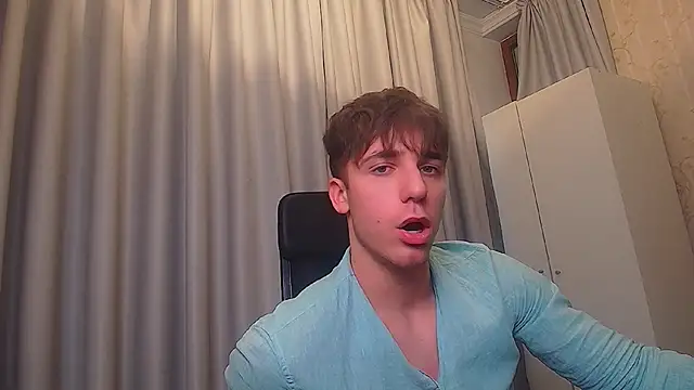 KellenWest's cam snapshot