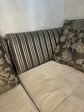 LaineTop1's cam snapshot