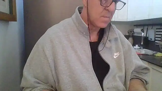 ANONIMO7735's cam snapshot