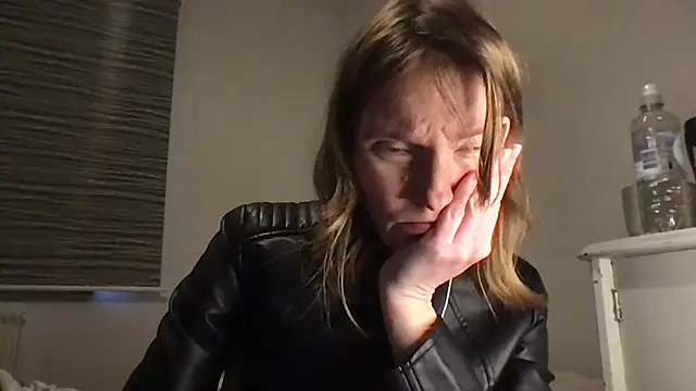 Kittymarlene's cam snapshot