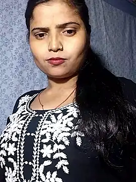 Hot-Pooja25's cam snapshot