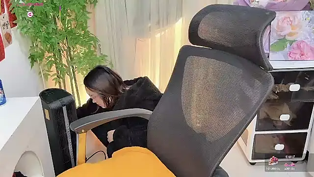 NEWONETO live sex cam