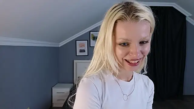 Naomi_Demio live sex cam