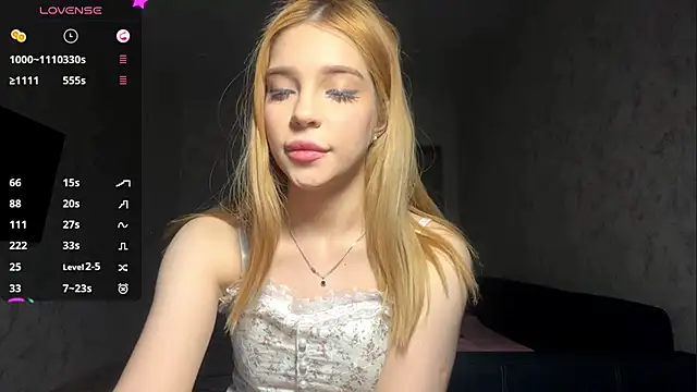 ViolaFaa's cam snapshot