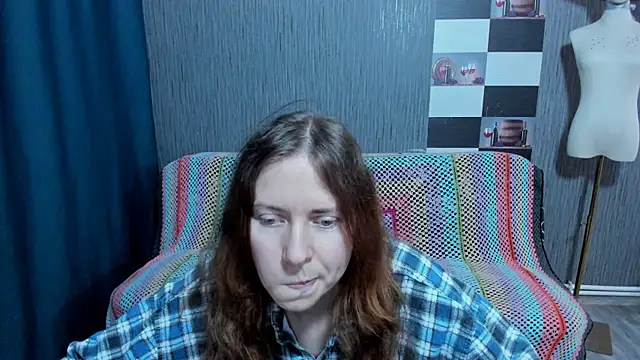 pa1e_pr1ncess's cam snapshot