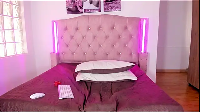 liittle__baby's cam snapshot