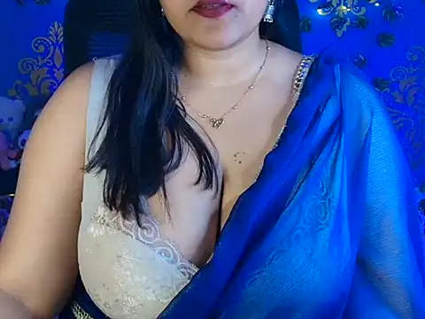 elegant_elina's cam snapshot