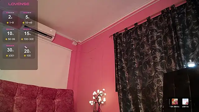 NatashaHot158's cam snapshot