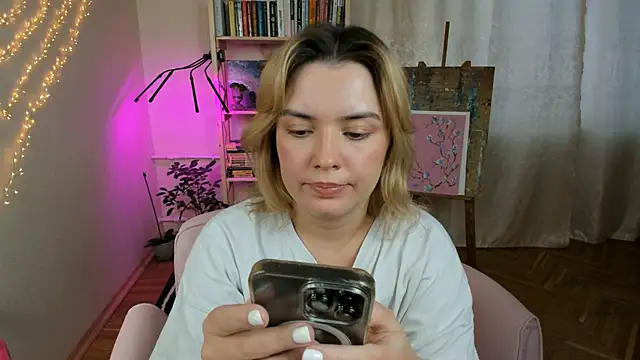 BrightDani's cam snapshot