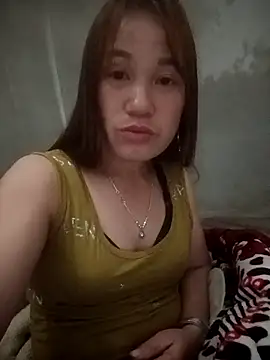 cutebobi's cam snapshot