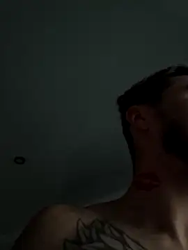 Negrila25 live sex cam