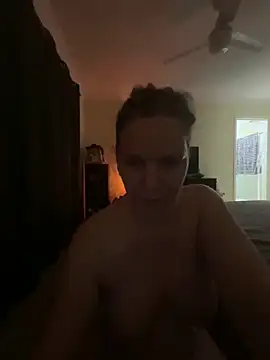 AussieKittyPurr live sex cam