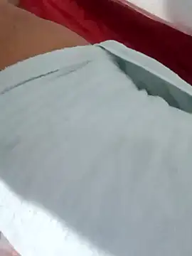 Srsexy18cm live sex cam