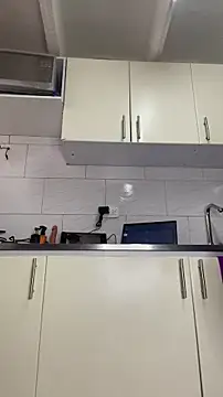 Chloee_Peach live sex cam