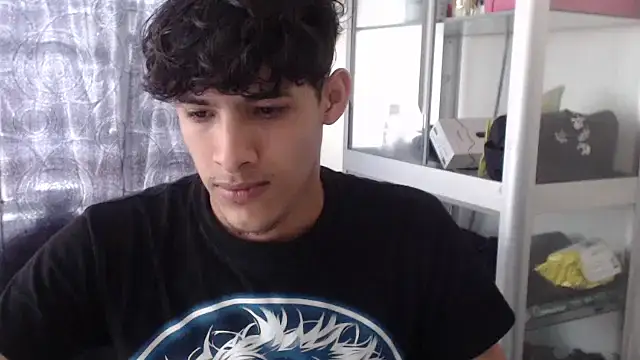 MaxStar26 live sex cam