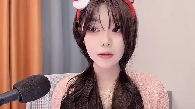 smalldaisy live sex cam