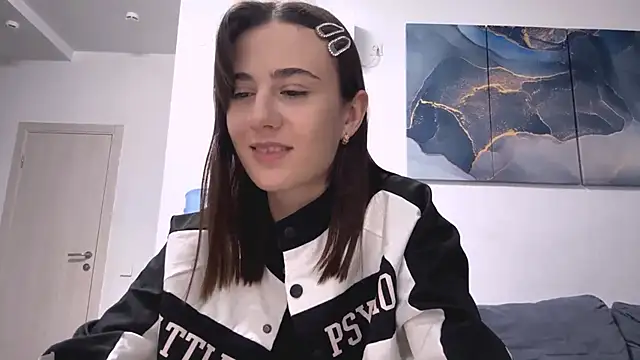 LilyMonson's cam snapshot