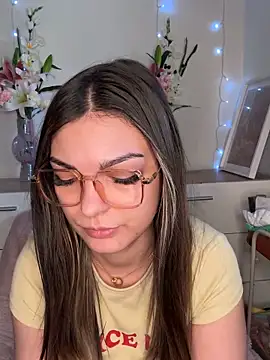 Ambre_La_nebulleuse live sex cam