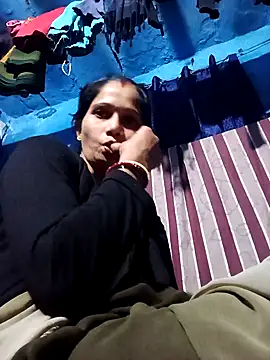 Jooli_xx's cam snapshot