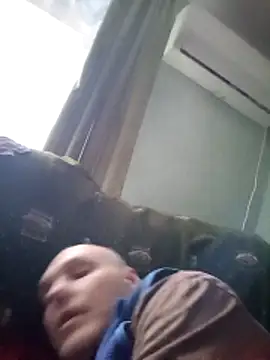 Pineapple04's cam snapshot