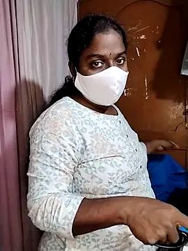 Shraddha_26's cam snapshot